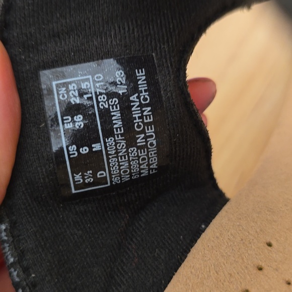 Clarks Womens Laurieann Rae Black Sandals Flip Floops Size 6 - Picture 5 of 14